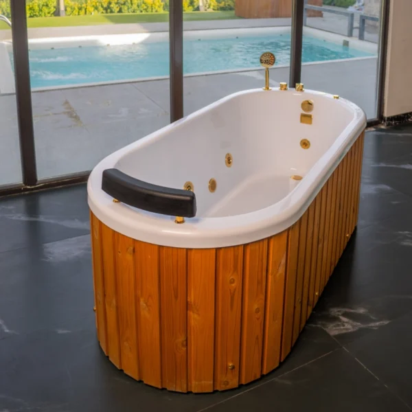 جکوزی جزیره مدل